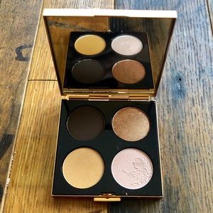 🆕 MAC ✨ Limited Edition Guo Pei Eyeshadow Palette